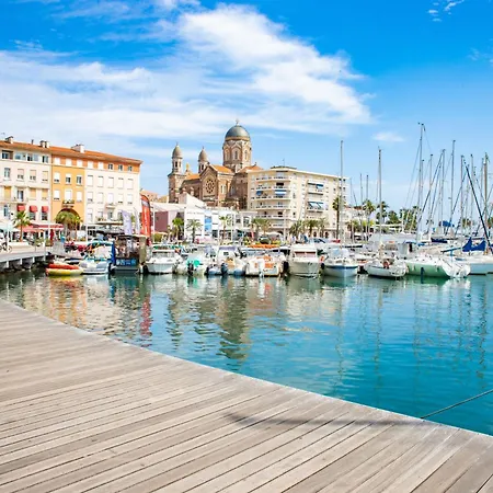 L Oasis Marine St Raphael *